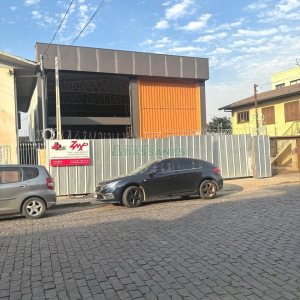 Pavilhão com 280m², no bairro São José em Caxias do Sul para Alugar
