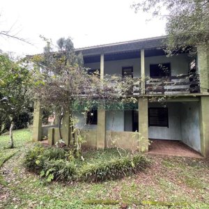 Chácara com 120m², 3 dormitórios, no bairro Parada Cristal em Caxias do Sul para Comprar