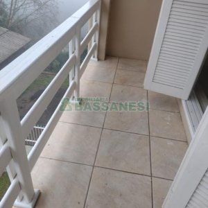 Casa com 258m², 3 dormitórios, 2 vagas, no bairro Santa Lúcia em Caxias do Sul para Comprar