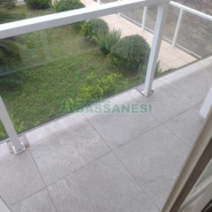Casa com 258m², 3 dormitórios, 2 vagas, no bairro Santa Lúcia em Caxias do Sul para Comprar