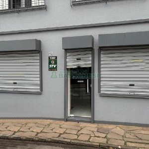 Casa Comercial com 98m², 2 vagas, no bairro Pio X em Caxias do Sul para Alugar