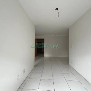 Apartamento com 58m², 2 dormitórios, 1 vaga, no bairro Esplanada em Caxias do Sul para Alugar
