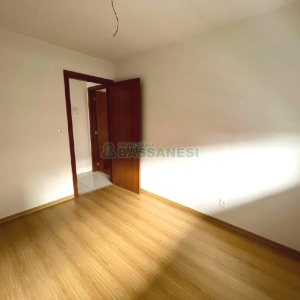 Apartamento com 58m², 2 dormitórios, 1 vaga, no bairro Esplanada em Caxias do Sul para Alugar