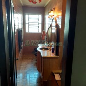 Casa com 200m², 3 dormitórios, 2 vagas, no bairro Sagrada Família em Caxias do Sul para Comprar