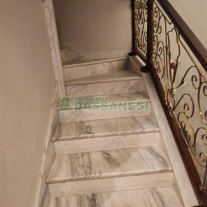 Casa com 200m², 3 dormitórios, 2 vagas, no bairro Sagrada Família em Caxias do Sul para Comprar