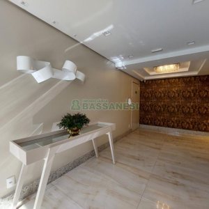 Apartamento com 314m², 3 dormitórios, 3 vagas, no bairro Rio Branco em Caxias do Sul para Comprar