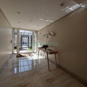 Apartamento com 314m², 3 dormitórios, 3 vagas, no bairro Rio Branco em Caxias do Sul para Comprar