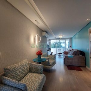 Apartamento com 314m², 3 dormitórios, 3 vagas, no bairro Rio Branco em Caxias do Sul para Comprar