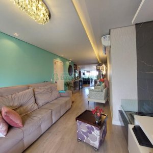Apartamento com 314m², 3 dormitórios, 3 vagas, no bairro Rio Branco em Caxias do Sul para Comprar