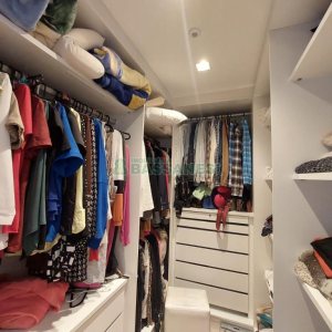 Apartamento com 314m², 3 dormitórios, 3 vagas, no bairro Rio Branco em Caxias do Sul para Comprar