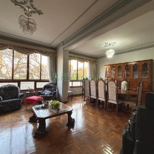 Apto Mobiliado com 285m², 4 dormitórios, 1 vaga, no bairro Centro em Caxias do Sul para Alugar ou Comprar