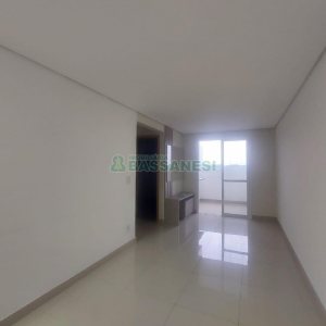 Apartamento com 60m², 2 dormitórios, 1 vaga, no bairro Vila Verde em Caxias do Sul para Alugar