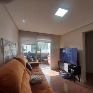 Apartamento com 81m², 2 dormitórios, 2 vagas, no bairro Jardim América em Caxias do Sul para Comprar