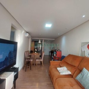 Apartamento com 81m², 2 dormitórios, 2 vagas, no bairro Jardim América em Caxias do Sul para Comprar