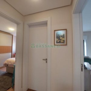 Apartamento com 81m², 2 dormitórios, 2 vagas, no bairro Jardim América em Caxias do Sul para Comprar