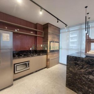 Apartamento com 81m², 2 dormitórios, 2 vagas, no bairro Jardim América em Caxias do Sul para Comprar