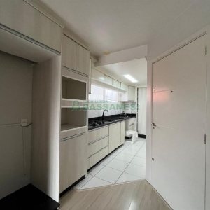 Apartamento com 50m², 2 dormitórios, 1 vaga, no bairro Bela Vista em Caxias do Sul para Alugar