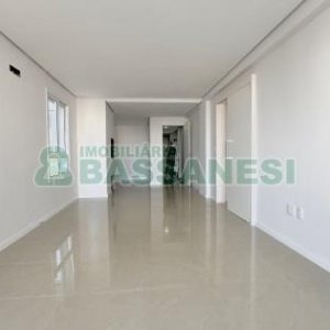 Apartamento com 108m², 3 dormitórios, 2 vagas, no bairro Panazzolo em Caxias do Sul para Comprar
