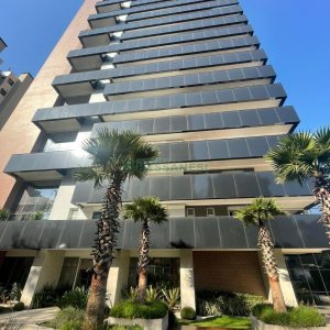 Apartamento com 245m², 3 dormitórios, 4 vagas, no bairro Madureira em Caxias do Sul para Comprar