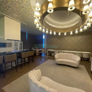 Apartamento com 245m², 3 dormitórios, 4 vagas, no bairro Madureira em Caxias do Sul para Comprar