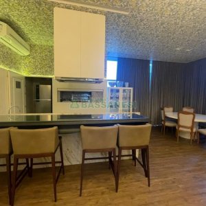 Apartamento com 245m², 3 dormitórios, 4 vagas, no bairro Madureira em Caxias do Sul para Comprar