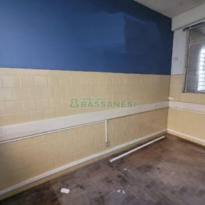 Loja com 290m², no bairro Centro em Caxias do Sul para Alugar