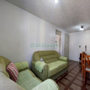 Apto Mobiliado com 54m², 2 dormitórios, no bairro Santa Catarina em Caxias do Sul para Alugar