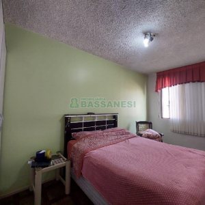 Apto Mobiliado com 54m², 2 dormitórios, no bairro Santa Catarina em Caxias do Sul para Alugar