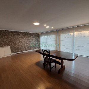 Casa com 500m², 4 dormitórios, 1 vaga, no bairro São Luiz em Caxias do Sul para Alugar