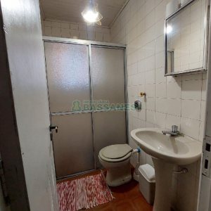 Casa com 500m², 4 dormitórios, 1 vaga, no bairro São Luiz em Caxias do Sul para Alugar