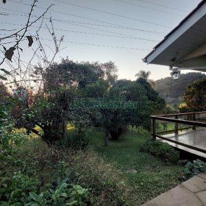 Casa com 500m², 4 dormitórios, 1 vaga, no bairro São Luiz em Caxias do Sul para Alugar