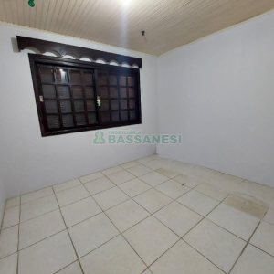Casa Comercial com 500m², 4 dormitórios, 1 vaga, no bairro São Luiz em Caxias do Sul para Alugar