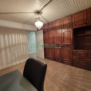 Casa Comercial com 500m², 4 dormitórios, 1 vaga, no bairro São Luiz em Caxias do Sul para Alugar