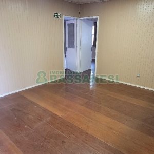 Predio com 669m², no bairro Salgado Filho em Caxias do Sul para Alugar