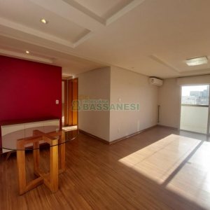 Apto Mobiliado com 90m², 2 dormitórios, 2 vagas, no bairro São Pelegrino em Caxias do Sul para Alugar