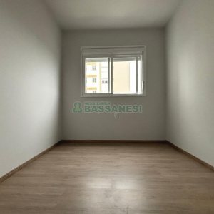 Apartamento com 55m², 2 dormitórios, 1 vaga, no bairro Panazzolo em Caxias do Sul para Alugar