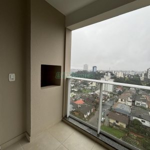 Apartamento com 55m², 2 dormitórios, 1 vaga, no bairro Panazzolo em Caxias do Sul para Alugar