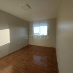 Apartamento com 60m², 2 dormitórios, 2 vagas, no bairro Esplanada em Caxias do Sul para Alugar