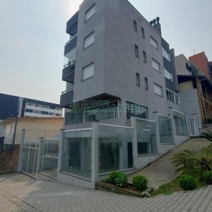 Loja com 100m², no bairro Sagrada Família em Caxias do Sul para Alugar