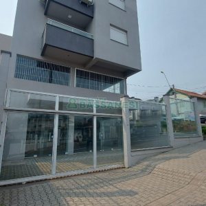 Loja com 100m², no bairro Sagrada Família em Caxias do Sul para Alugar