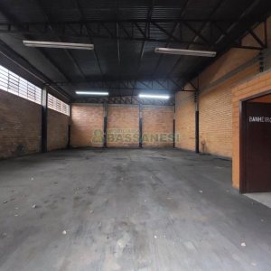Pavilhão com 200m², no bairro São Ciro em Caxias do Sul para Alugar