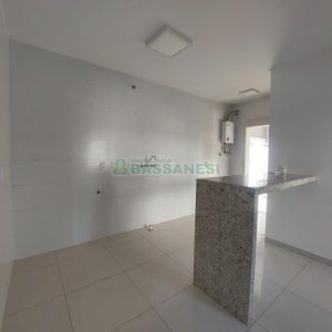 Casa com 200m², 2 dormitórios, 1 vaga, no bairro Nossa Senhora da Saúde em Caxias do Sul para Alugar