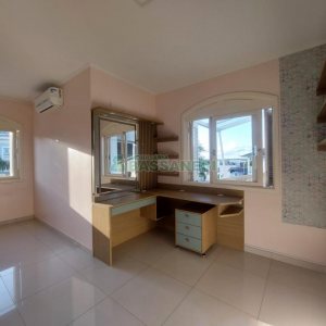 Casa com 200m², 2 dormitórios, 1 vaga, no bairro Nossa Senhora da Saúde em Caxias do Sul para Alugar