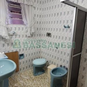Casa com 500m², 4 dormitórios, 3 vagas, no bairro Santa Catarina em Caxias do Sul para Comprar