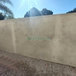 Loja com 138m², no bairro Cruzeiro em Caxias do Sul para Alugar