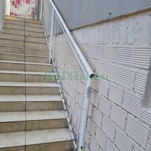 Sobrado com 58m², 2 dormitórios, 1 vaga, no bairro Desvio Rizzo em Caxias do Sul para Comprar