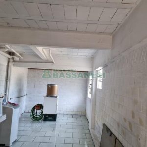 Sobrado com 58m², 2 dormitórios, 1 vaga, no bairro Desvio Rizzo em Caxias do Sul para Comprar