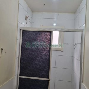 Sobrado com 58m², 2 dormitórios, 1 vaga, no bairro Desvio Rizzo em Caxias do Sul para Comprar