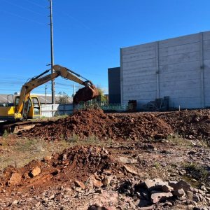 Pavilhão com 1300m², no bairro Desvio Rizzo em Caxias do Sul para Alugar