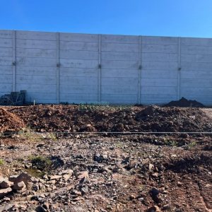 Pavilhão com 1300m², no bairro Desvio Rizzo em Caxias do Sul para Alugar
